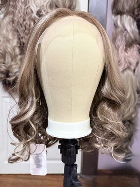 Topshe Natural Light Brown with blonde Women's Wig - Elegant Soft Curls